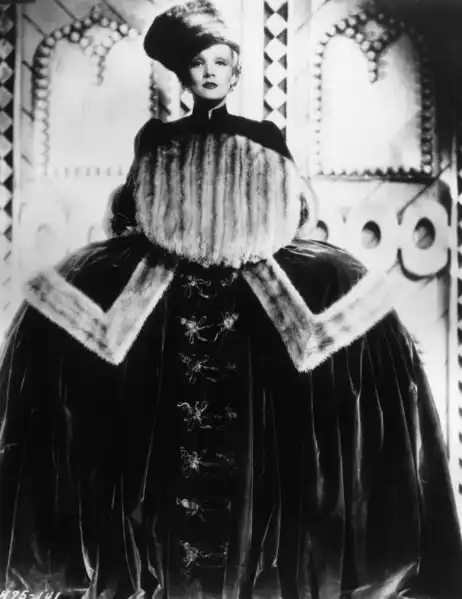 The Scarlet Empress photo