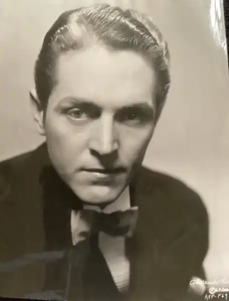 Social Register photo