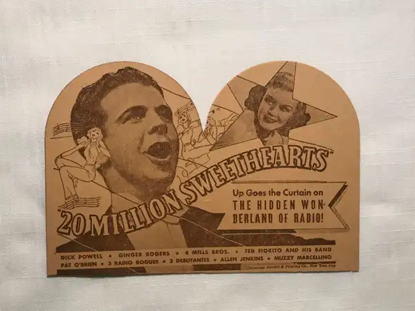 Twenty Million Sweethearts photo