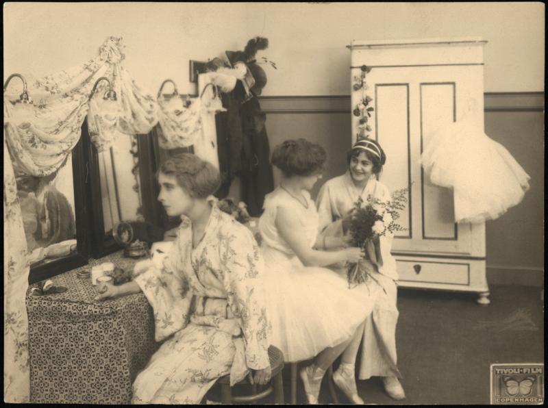 Balleteusens hævn scene