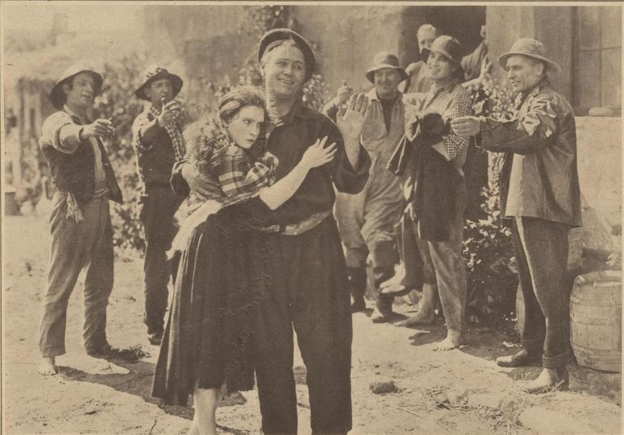 Irish Eyes scene