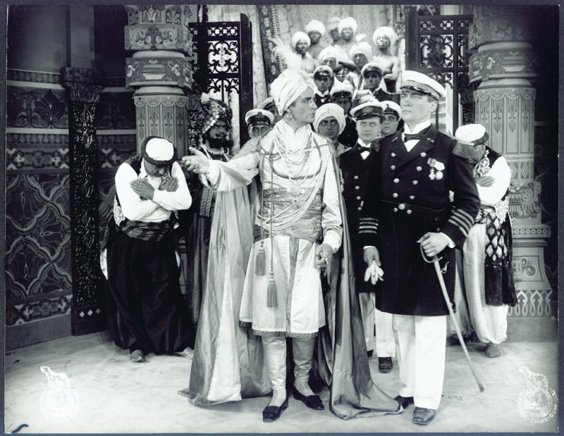 Maharadjahens yndlingshustru I scene