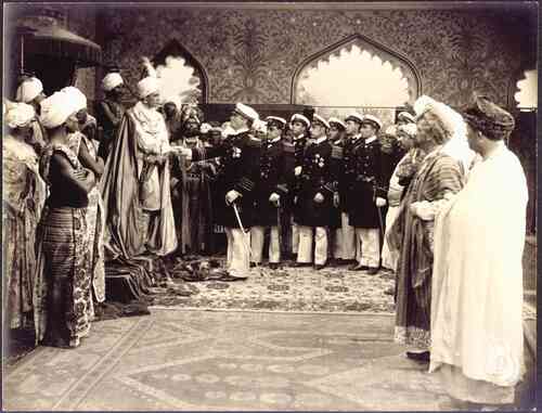 Maharadjahens yndlingshustru I scene