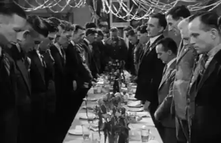 Diggers scene