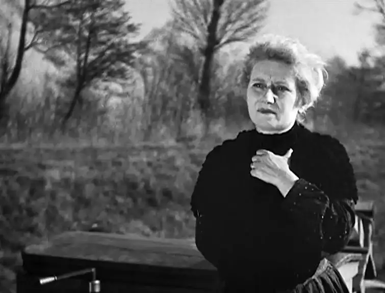 Une femme a passé photo