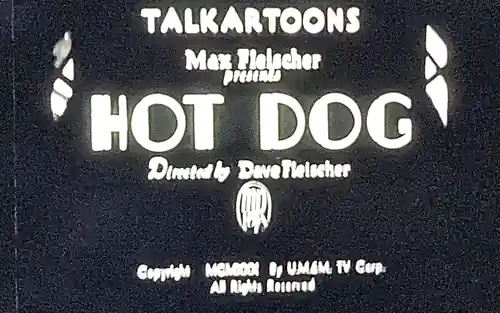 Hot Dog scene