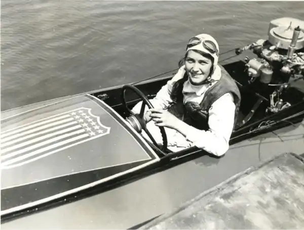 Desert Regatta photo