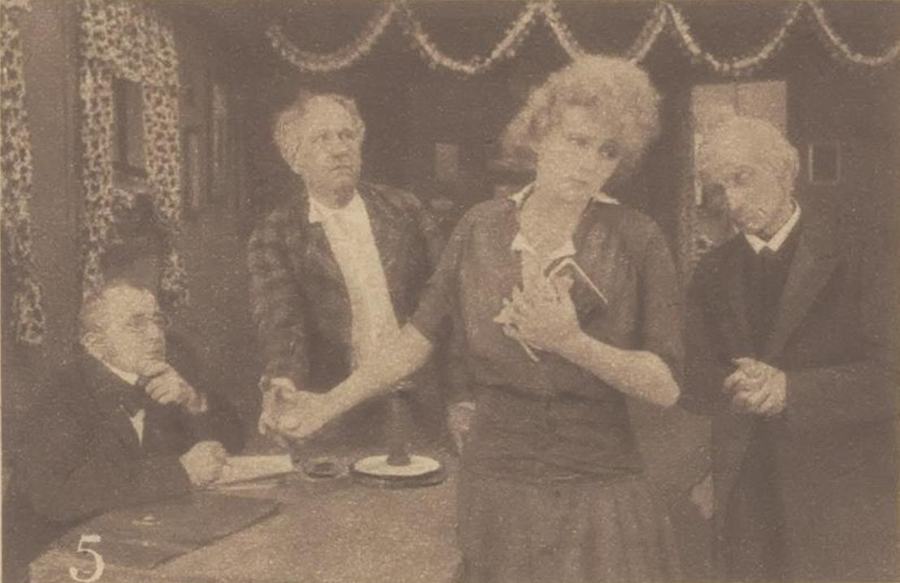 Die Bettelgräfin scene