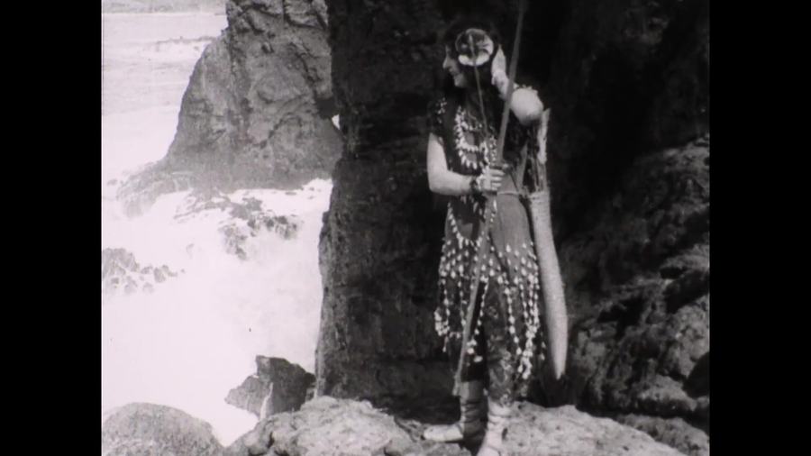 The Pearl of Paradise scene