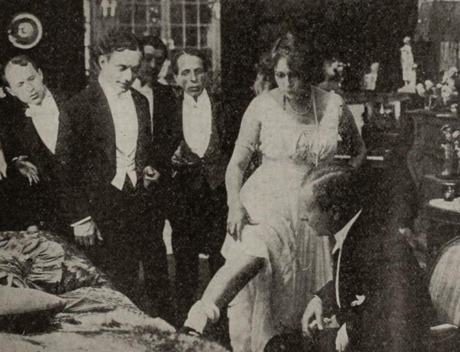 A Woman Wills scene 1