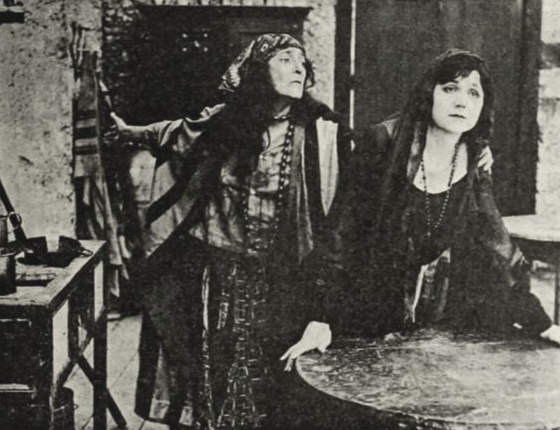 The Ghost of Old Morro scene