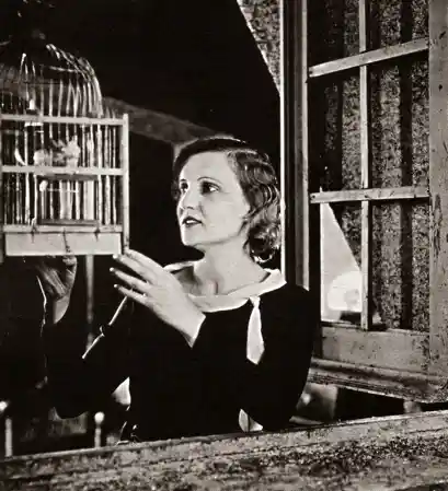 Muñequitas porteñas scene