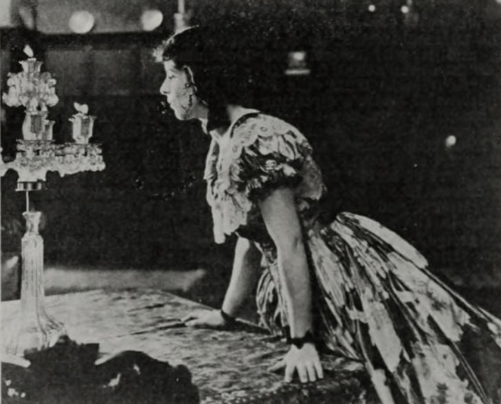 Daughter of Maryland scene