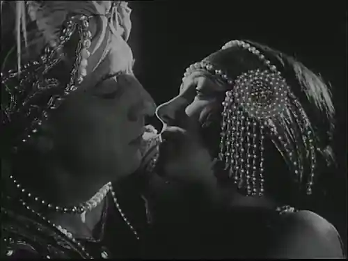 Le lion des Mogols scene