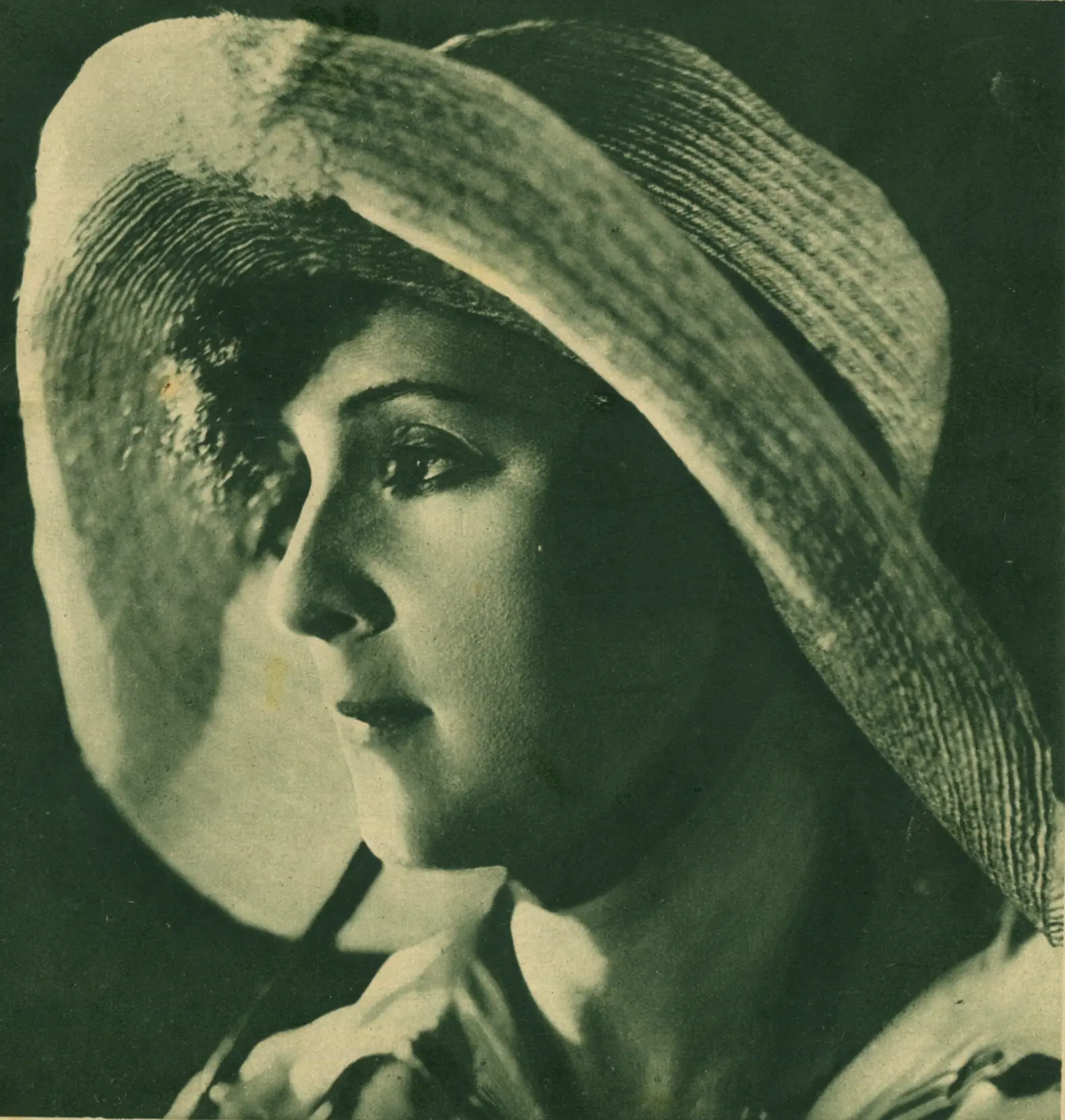 L'affiche scene 1