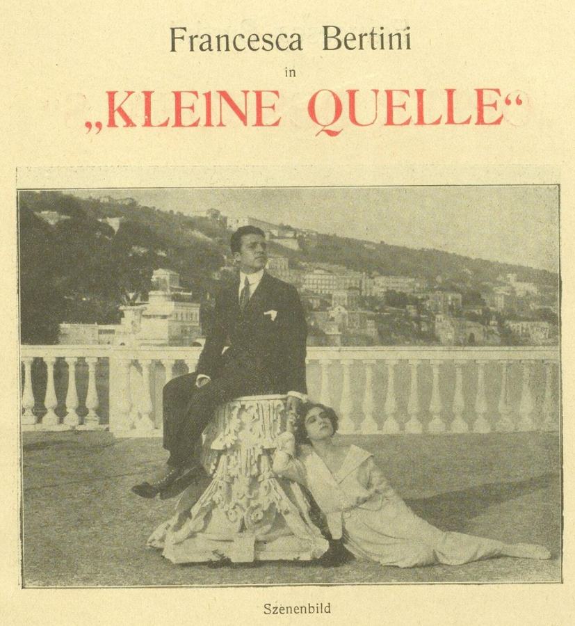 La piccola fonte scene