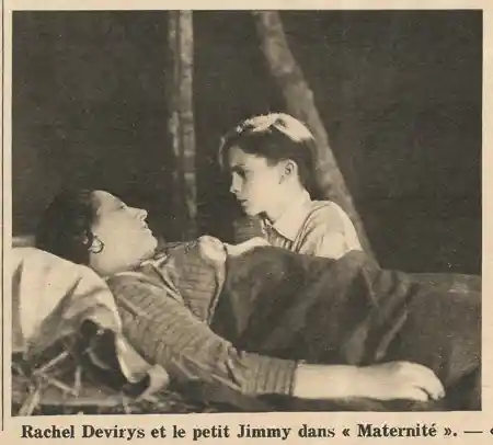 Maternité scene