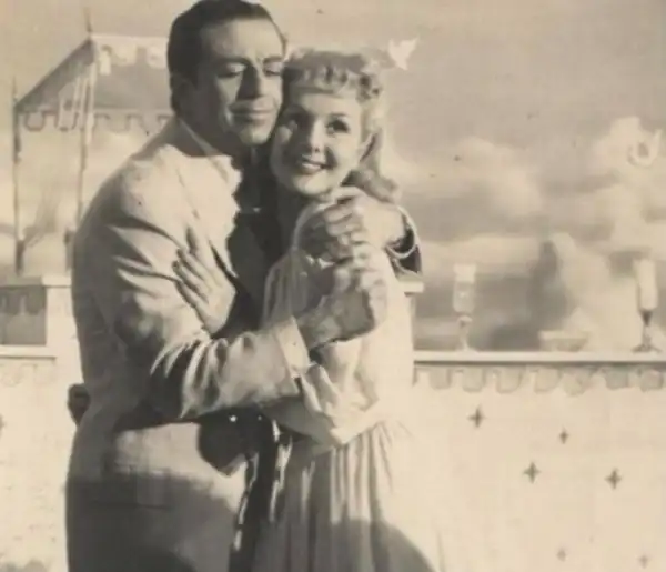 Cita en las estrellas scene