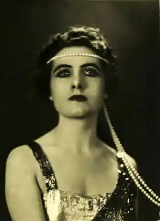 La femme d'une nuit scene