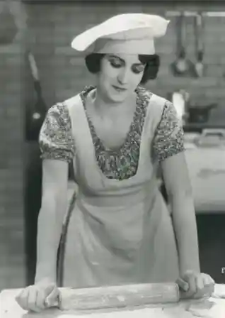 Salga de la cocina scene
