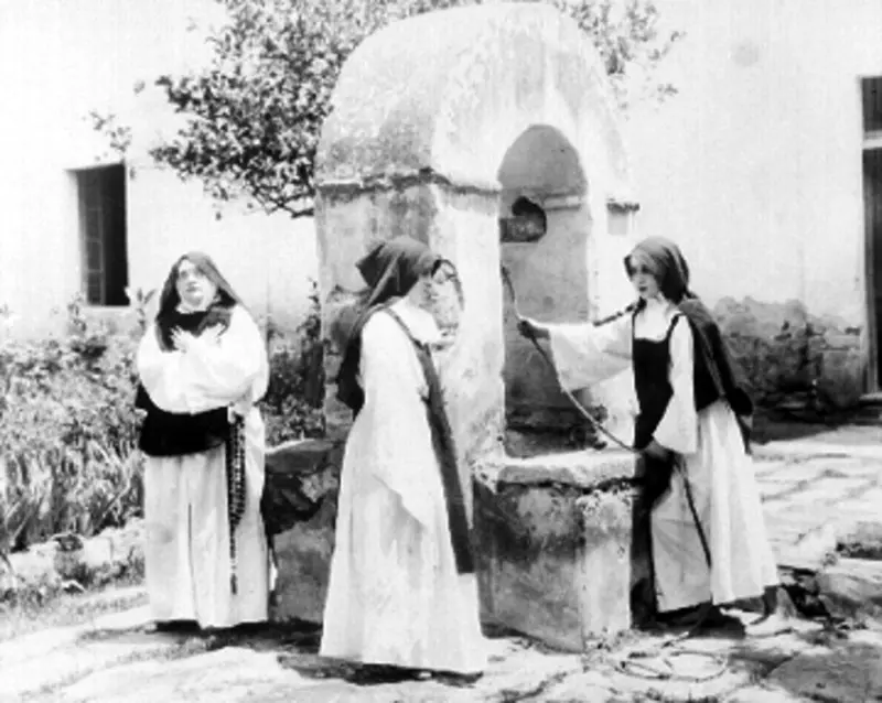 Conspiración scene