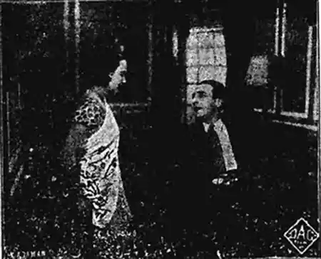Kiss Me, Maritsa scene