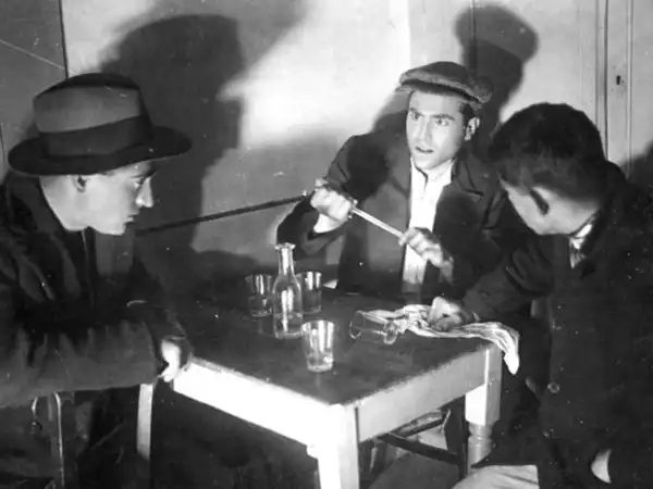 Social Decay scene