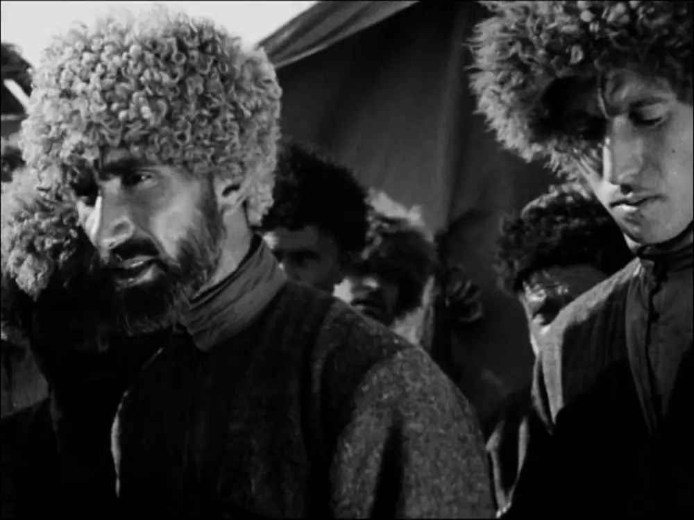 Mtis kanoni scene