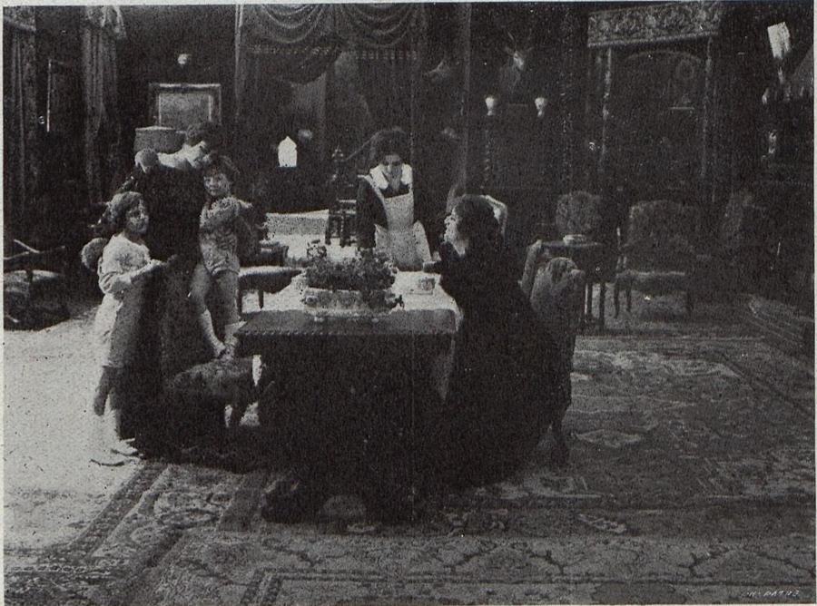L'énigme scene