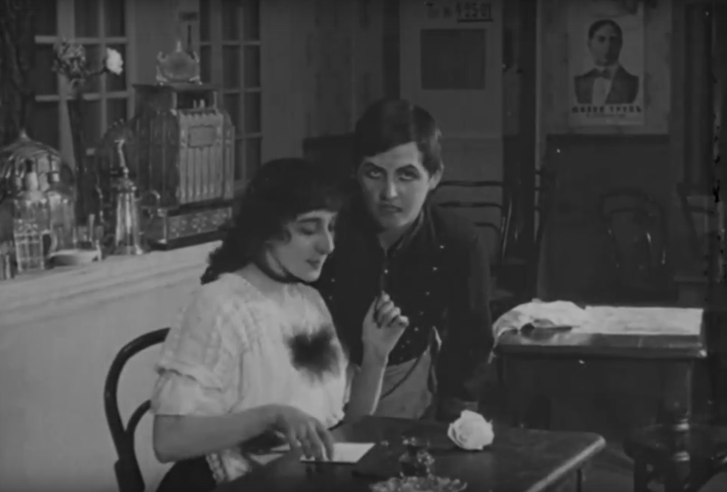 Drakonovskiy kontrakt scene