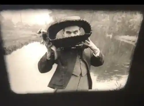 Walter the Sleuth photo