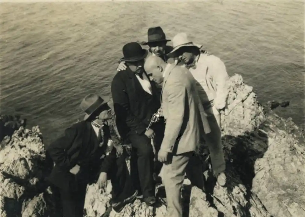 Kaçakçilar photo