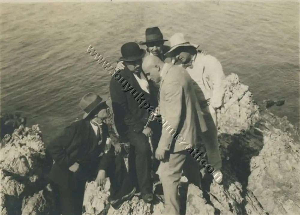 Kaçakçilar photo