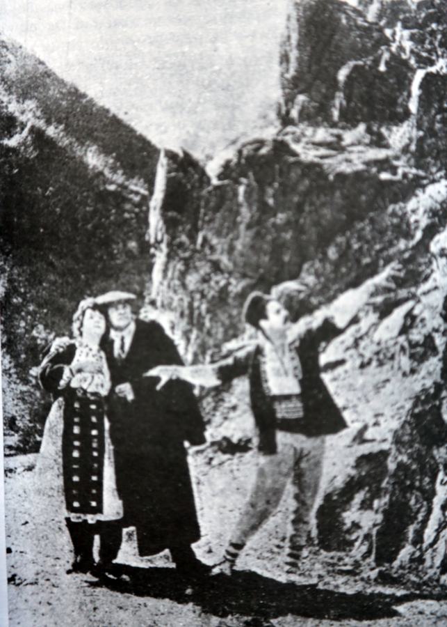 Bogdan Stimoff scene