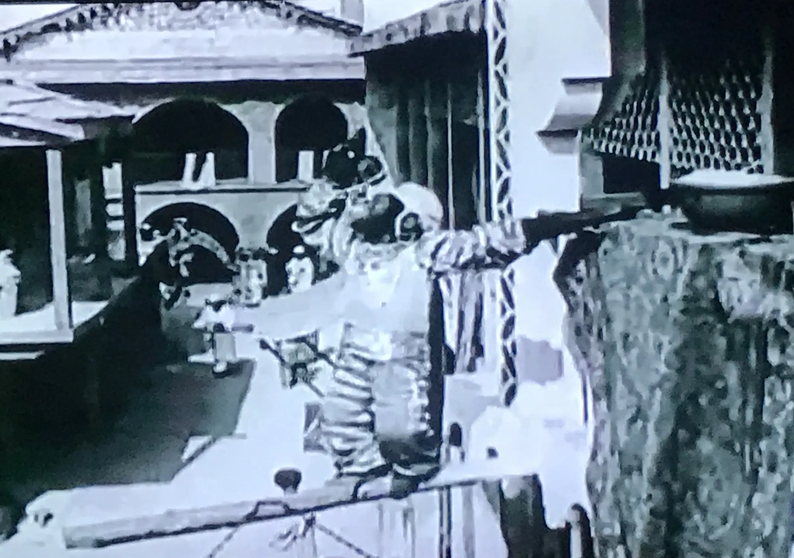 Grief in Bagdad scene