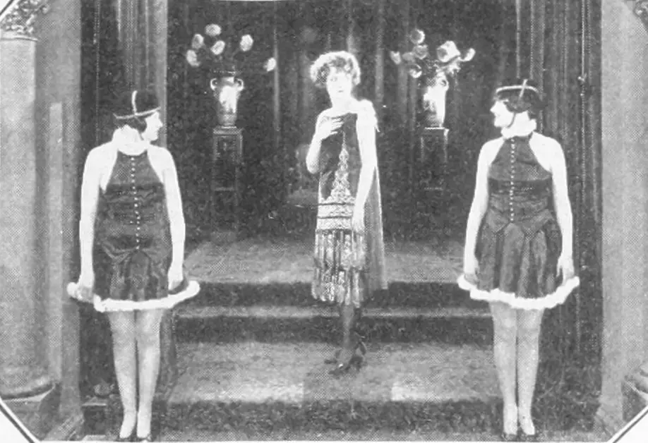 Elsie in New York photo