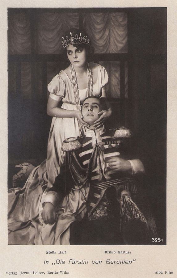 Die Fürstin von Beranien scene