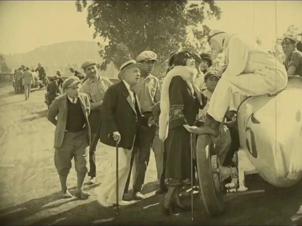 The Roaring Road scene