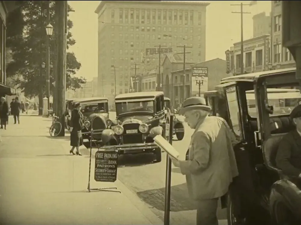 The Roaring Road scene