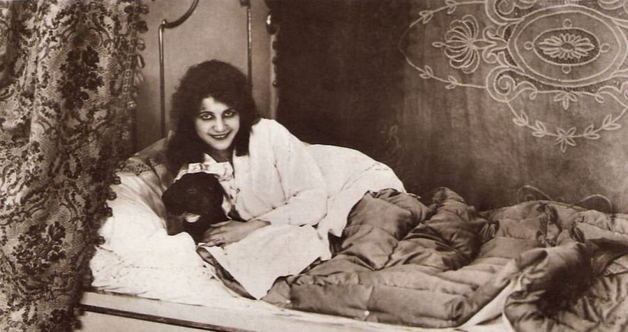 Baronin Kammerjungfer scene