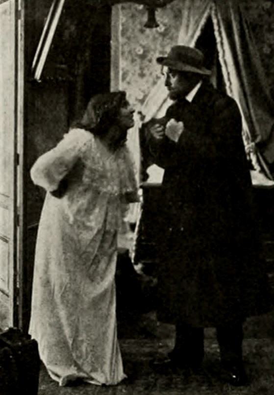 Sapho scene