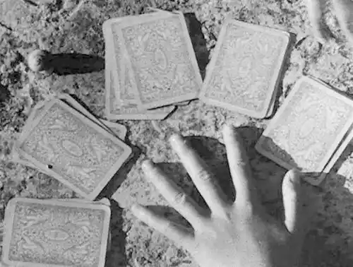 La cartomancienne scene