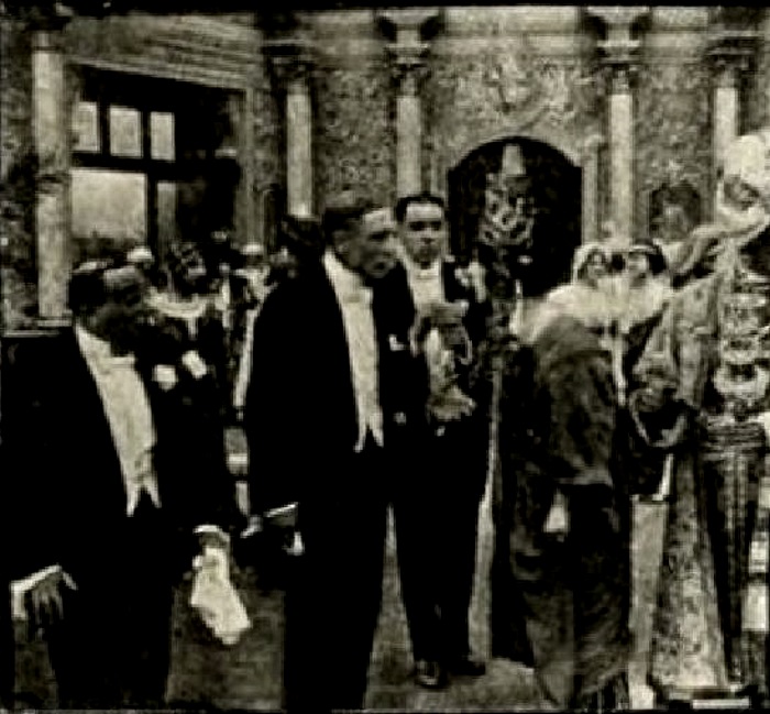 The Club of the Black Mask scene 2