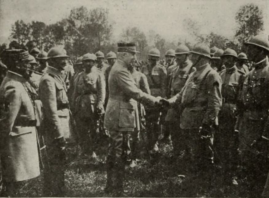 France in Arms scene