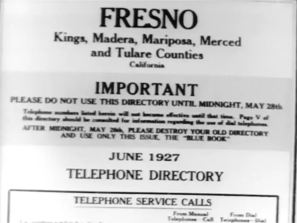 How to Use the Dial Telephone photo