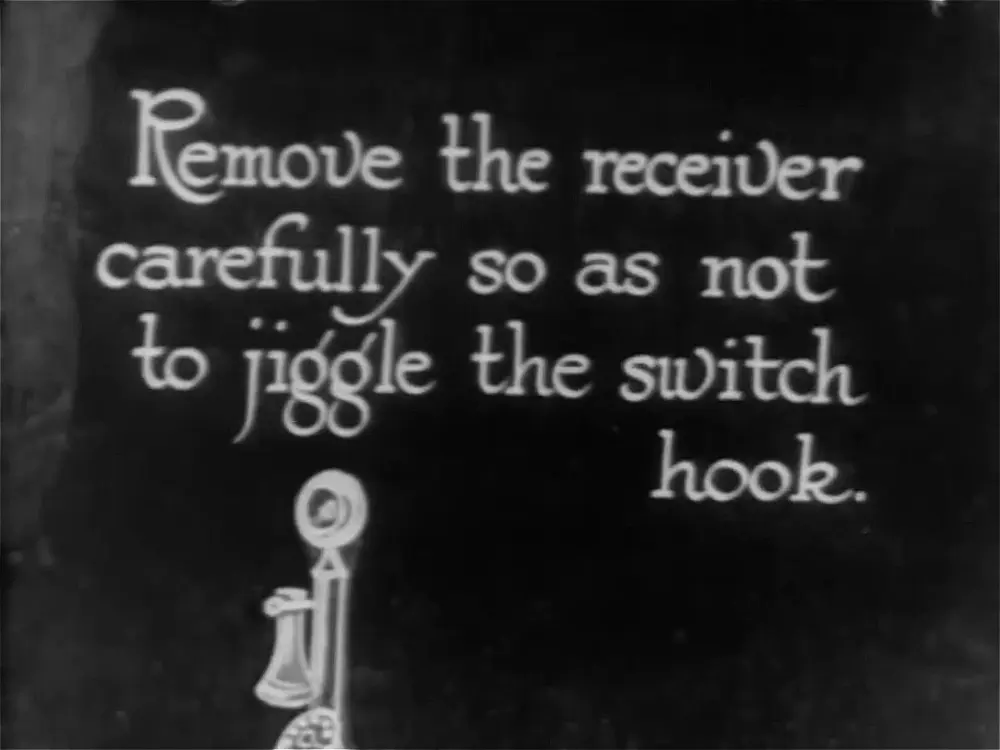 How to Use the Dial Telephone photo