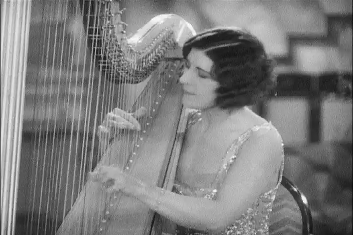 Carlena Diamond: Harpist Supreme