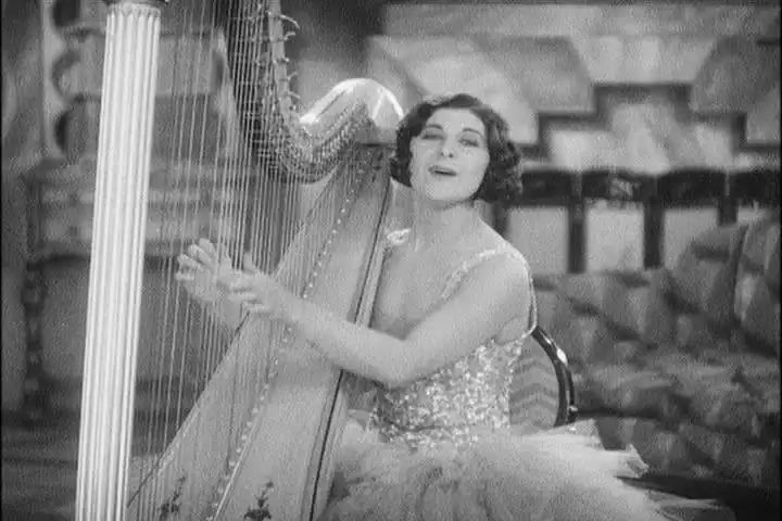 Carlena Diamond: Harpist Supreme