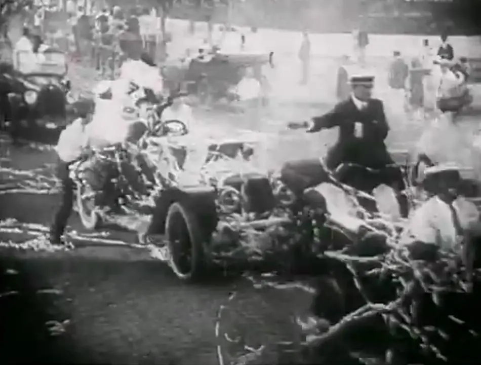 O Que Foi O Carnaval de 1920! scene