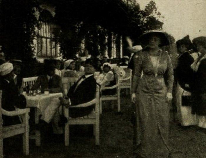 In the Hour of Temptation scene 1
